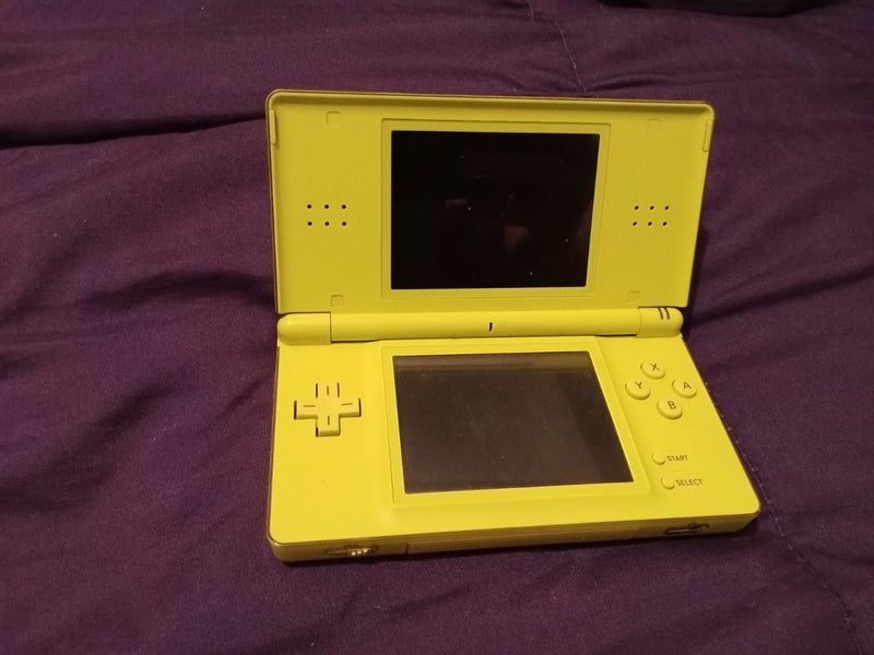 Nintendo DS with original box Carousel 2