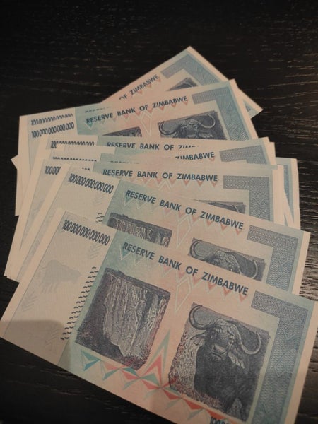 One Hundred Trillion dollars Zimbabwe note 2008 authentic 10pcs Carousel 2