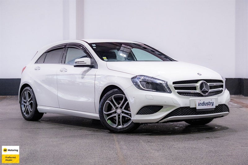 2015 Mercedes-Benz A 180 Style Plus62863272270723111