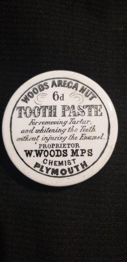 1800s Ceramic Toothpaste Lid Carousel 1