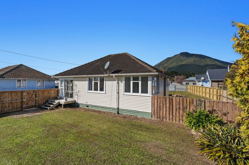 Image 1 of 15