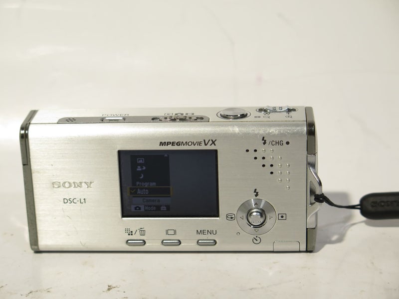 Sony Cybershot DSC-L1 4MP Digital Camera with 3x Optical Zoom Carousel 5