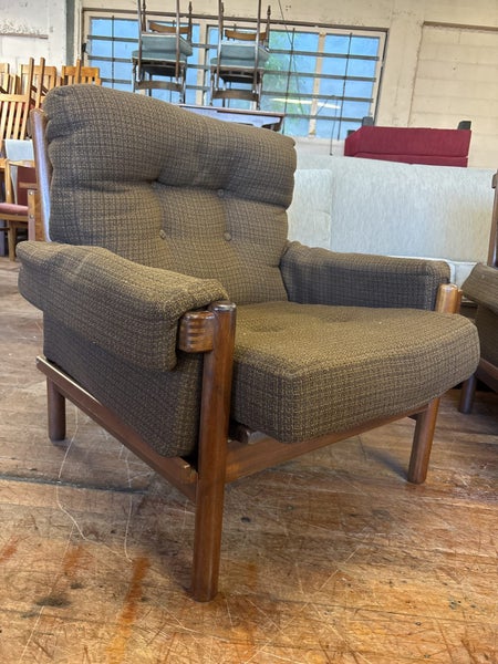 Pair Vintage Mid-Century Armchairs -Morgan Furniture Carousel 2