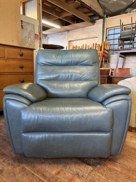 La-Z-Boy Neilson Leather Power Recliner Carousel 1