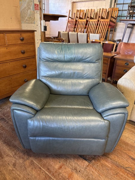 La-Z-Boy Neilson Leather Power Recliner Carousel 2