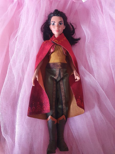 DISNEY PRINCESS - RAYA & THE LAST DRAGON Carousel 2