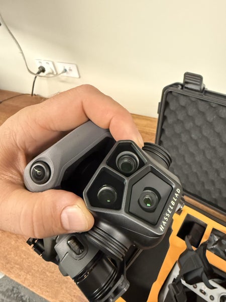 DJI Mavic 3 Pro - Fly More Combo - 3 months old - AS NEW62863240619009112