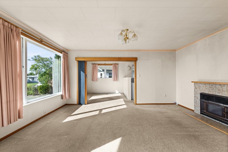 Image 3 of 14