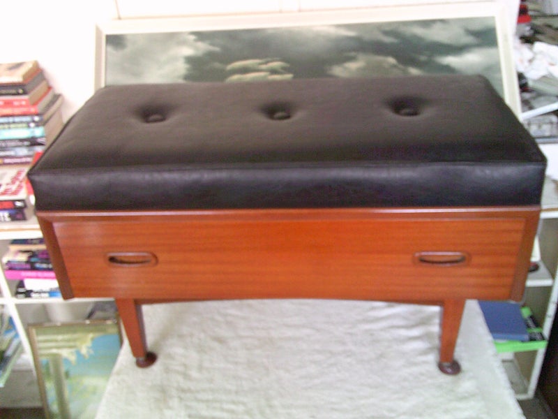 SP Stool no 2 Mid Century 1 Draw Carousel 1