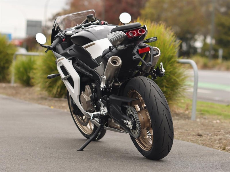 2025 CFMOTO 500SR VOOM62863271546242114