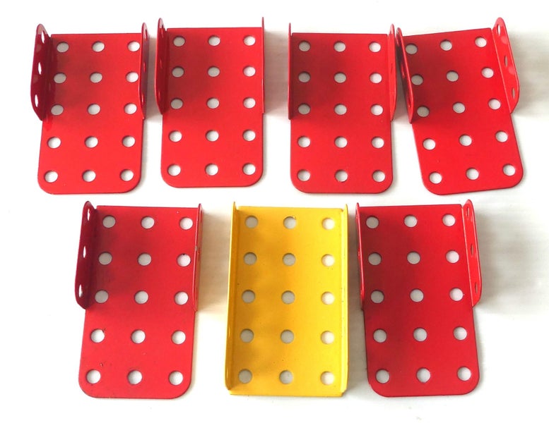 Meccano Small Flanged Plates Carousel 1