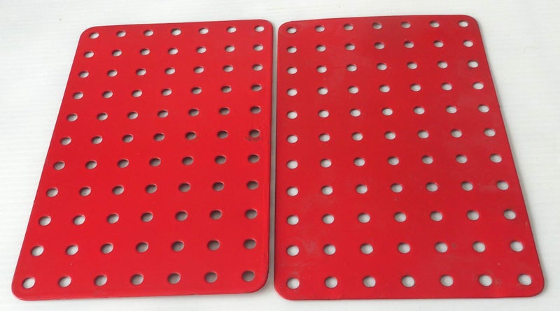 Meccano Flat Plates 11 x 7 Holes Carousel 1