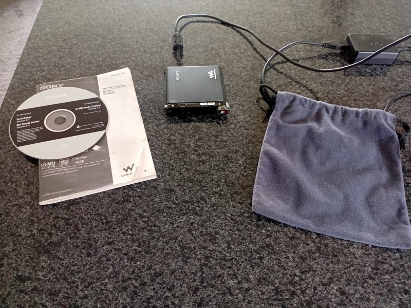Sony hi-md Walkman mz-m200 Carousel 11