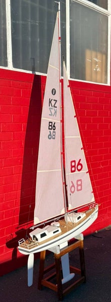 RC Yacht Carousel 2