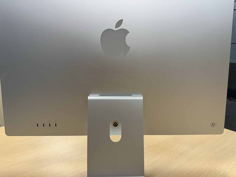 iMac 2021 M1 | 1TB | Design Beast, Now Unemployed Carousel 2