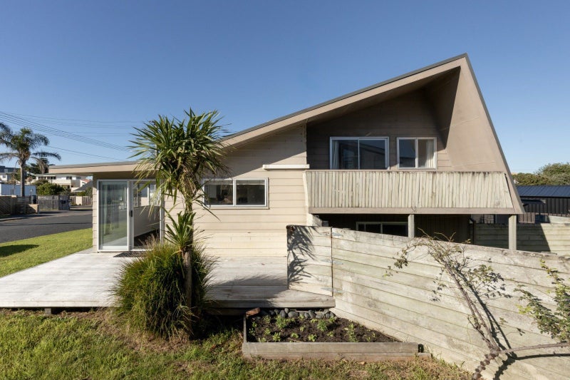 Image 1 of 28