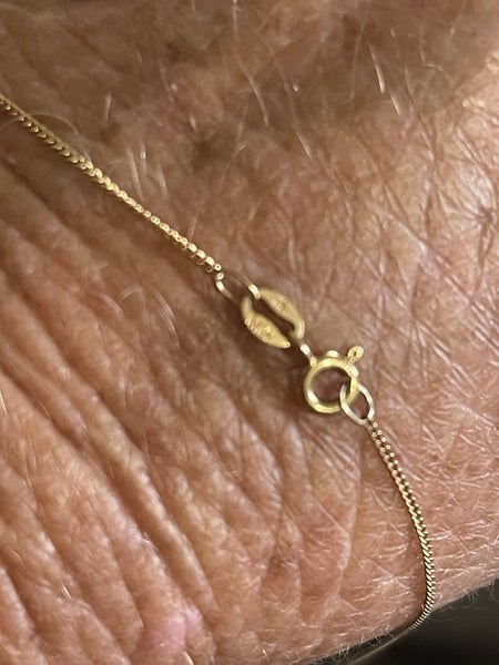 9ct gold curb chain Carousel 4