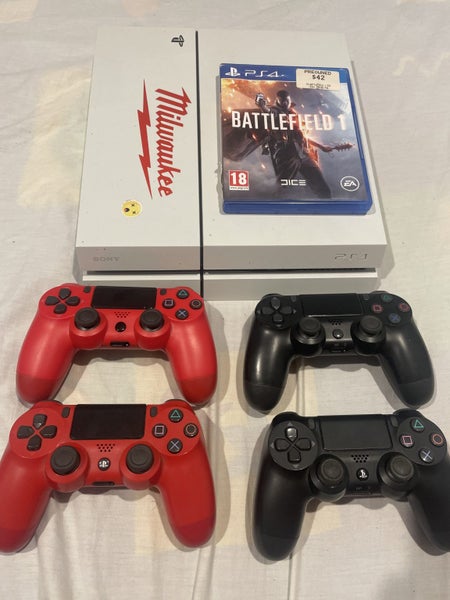 PS4 and game Carousel 1