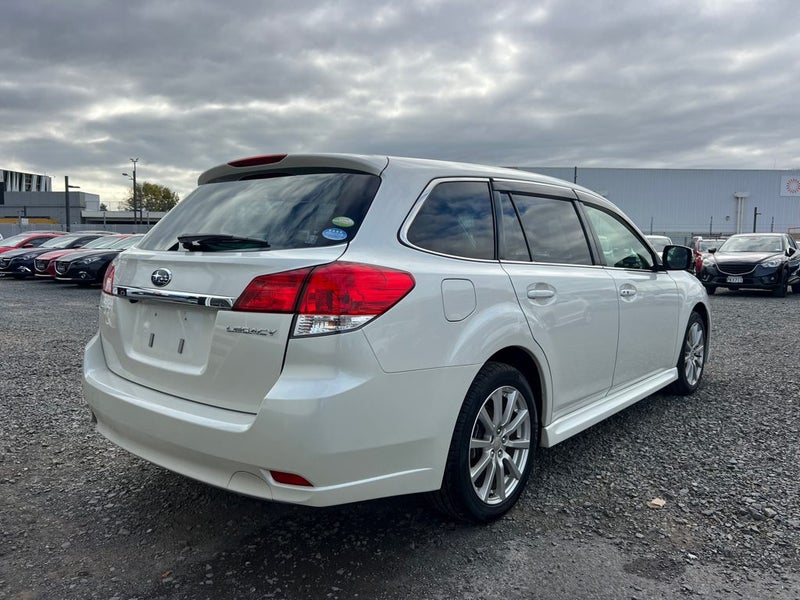 2012 Subaru Legacy Touring Wagon 2.5 I Eyesight...62865835624194112