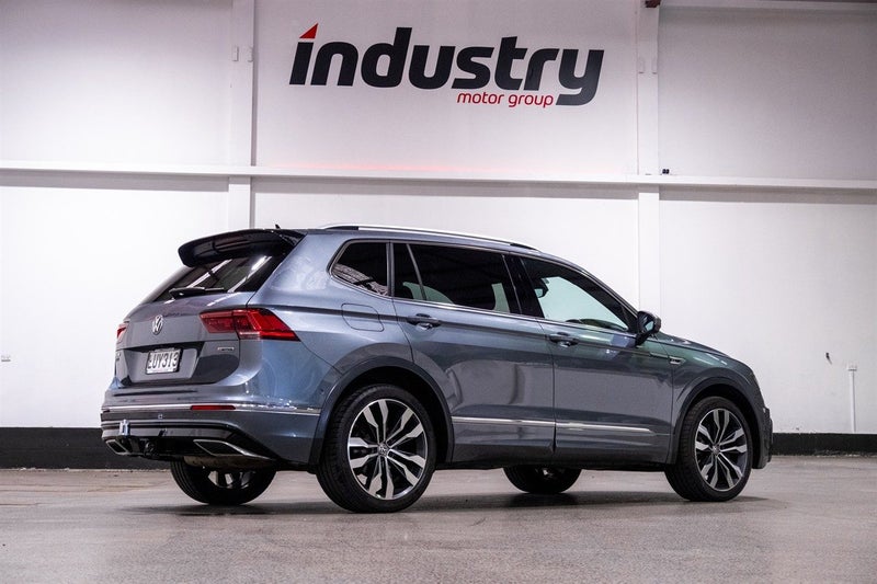 2018 Volkswagen Tiguan Allspace R-Line 4WD62866857320195111