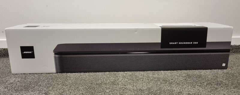 Bose Smart Soundbar 300 (New) Carousel 1
