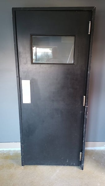 Door Carousel 1