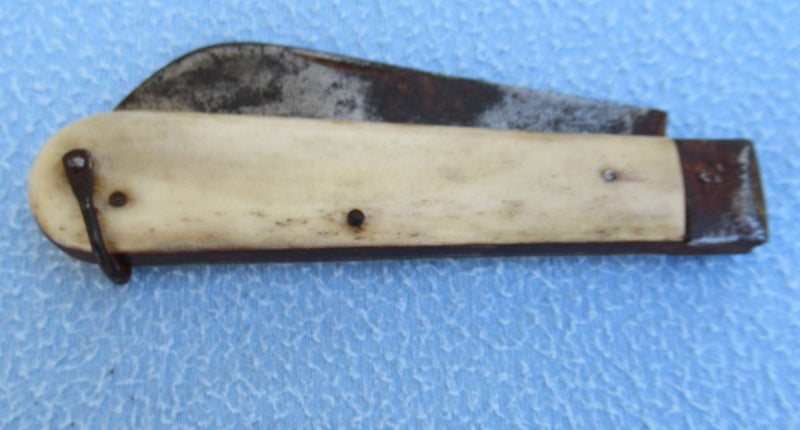 Early old bone handled pocket knife Carousel 17