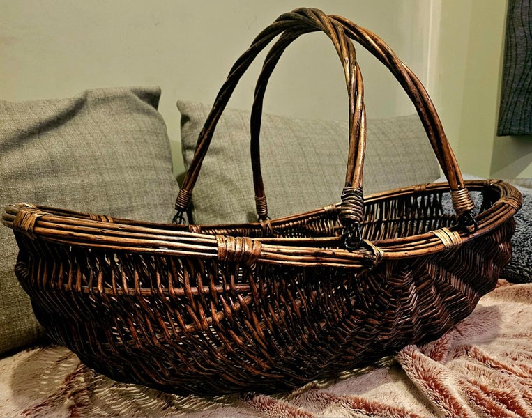 Large handled wicket basket Carousel 1
