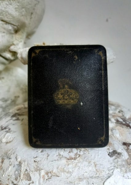 Antique Victorian Jewelery Box Carousel 1