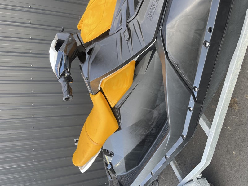 2018 Sea-Doo Spark 3-UP iBR62869813299330114