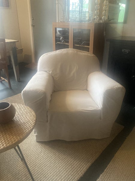 1940's Armchairs Carousel 13
