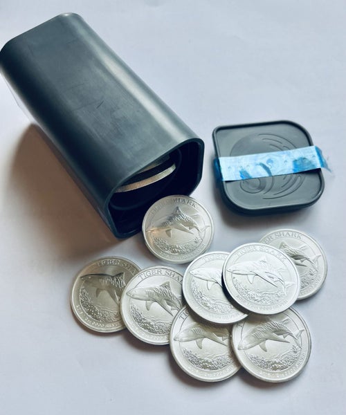 25x 2016 Perth Mint - 1/2 oz .999 Silver Tiger Shark Brand New Tube Carousel 1