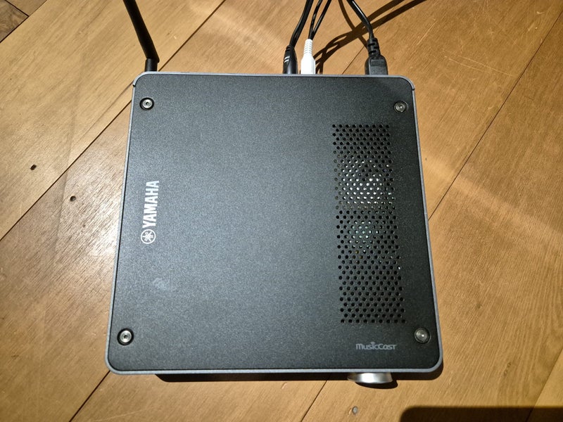 Yamaha MusicCast WXC-50 wireless streaming preamplifier Carousel 2