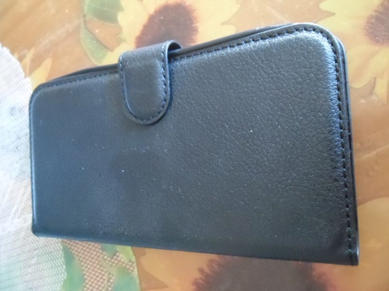 Black Phone Case Carousel 1