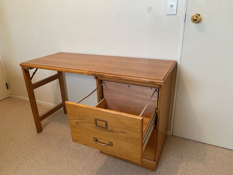Filing Cabinet with extending table top Carousel 2
