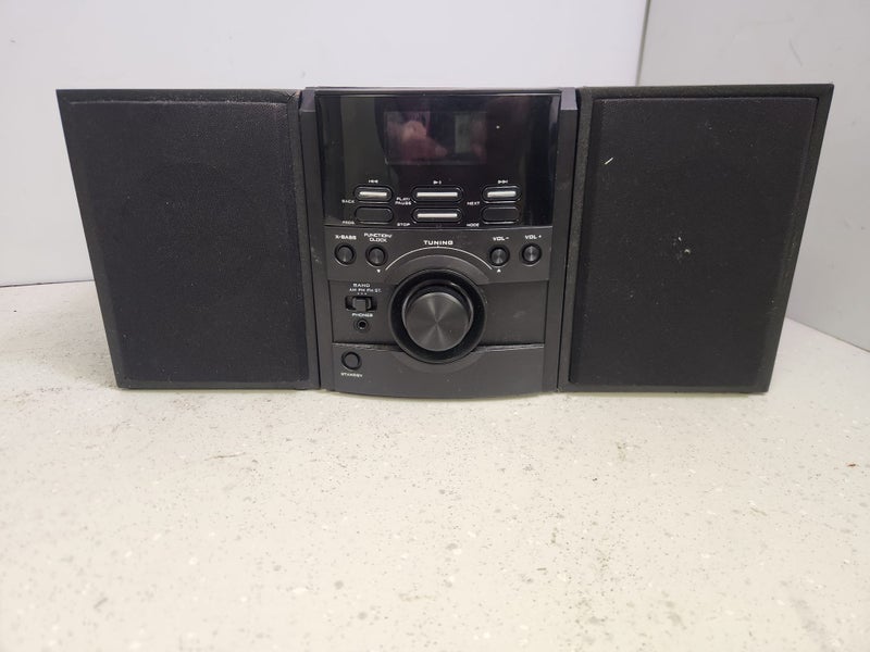 The Warehouse Stereo (Small) Fm/Am/Cd/Aux TW3135MS A1774458-1 Carousel 1