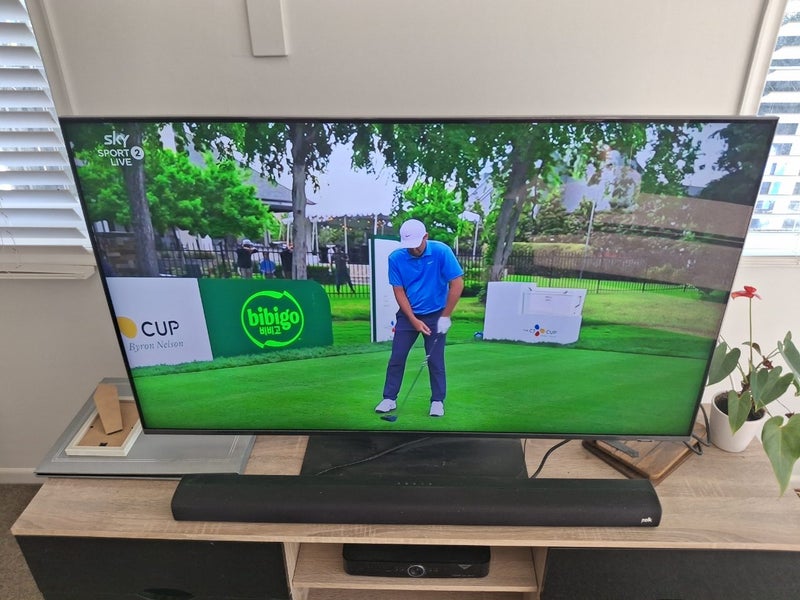 Smart TV and Sound Bar Carousel 1