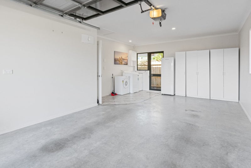 gallery carousel 26