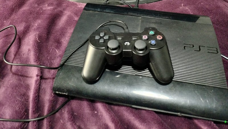 ps3 Faulty with 2 games and BUZZ buzzers Carousel 1