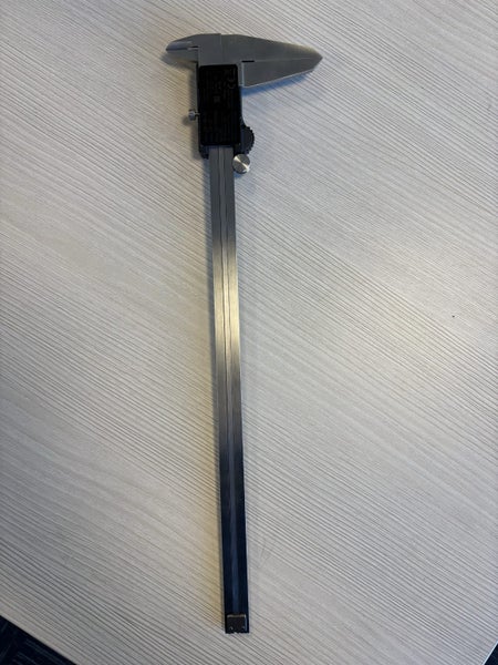 Mitutoyo Digital Caliper 300mm/12" 0.01mm/ .0005" 500-193-30 Carousel 3