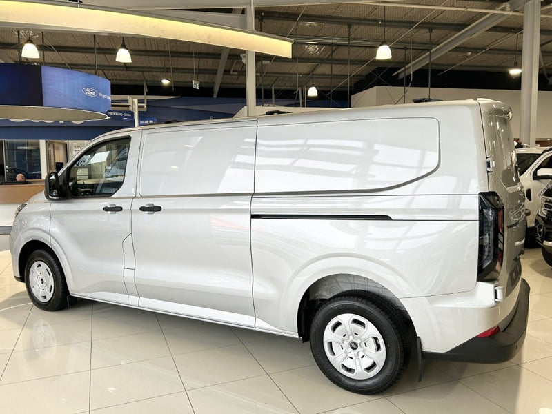 2025 Ford Transit Custom ALL WHEEL DRIVE 2.062864757545603114