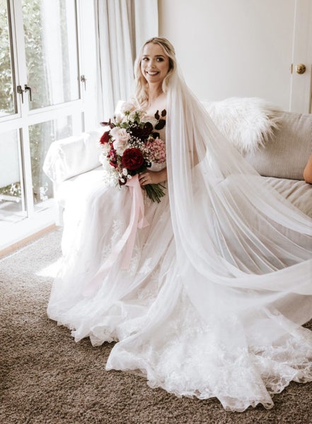 Bronte by Madi Lane Wedding Dress + Veil62935701719043112
