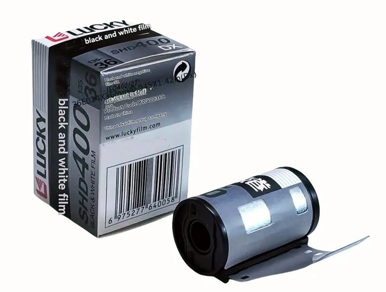 Black and White Negative Film (35mm Roll Film, 36 Exposures) = BRAND NEW Carousel 2
