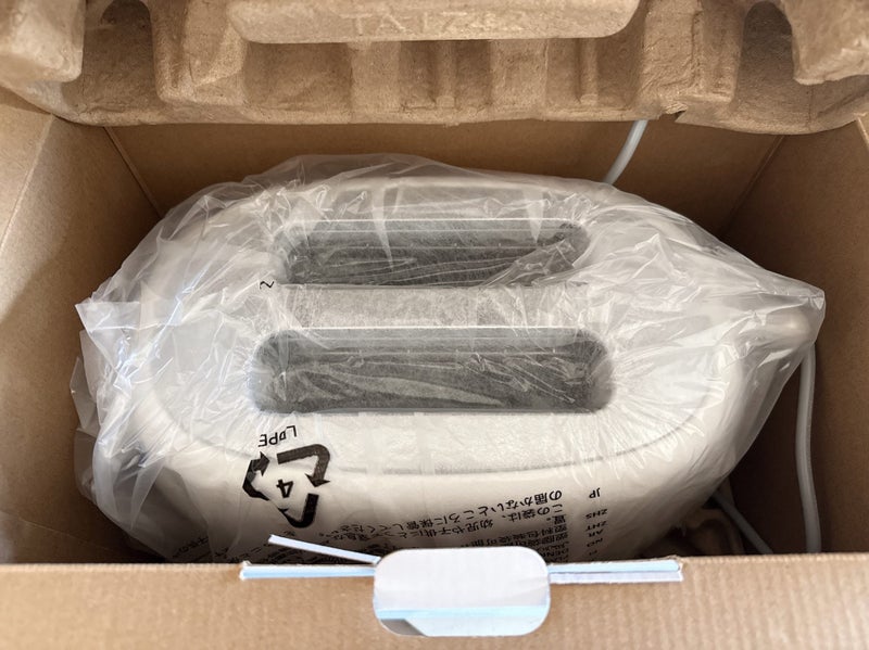 SMEG 2-SLICE TOASTER, WHITE, TSF01WHAU Carousel 5