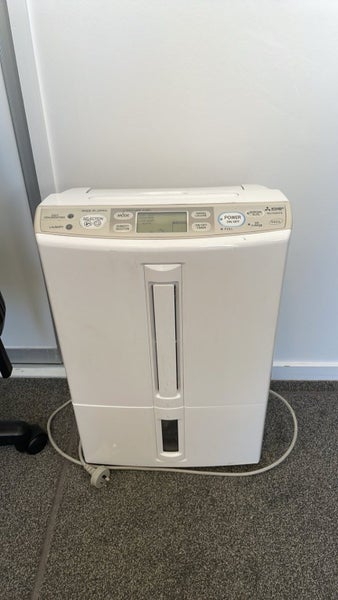 Mitsubishi Electric 22L Dehumidifier - MJE22VX Carousel 1
