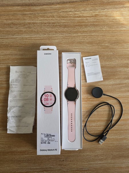 Samsung Galaxy Watche FE Carousel 4