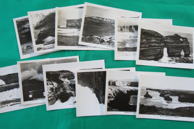 A fine set of 12 Vintage photos Beauty Spots Australia. Carousel 2