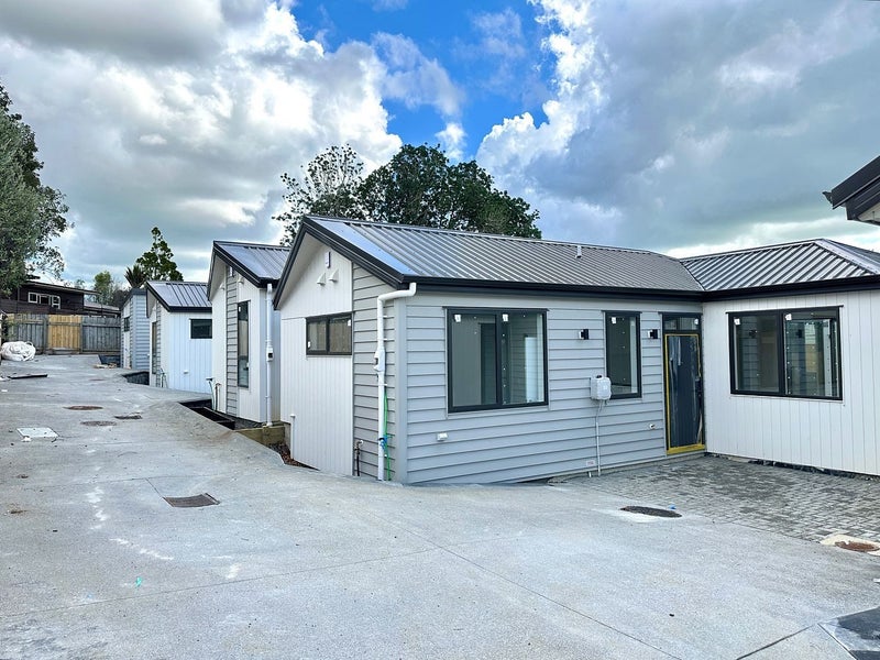 Image 1 of 11