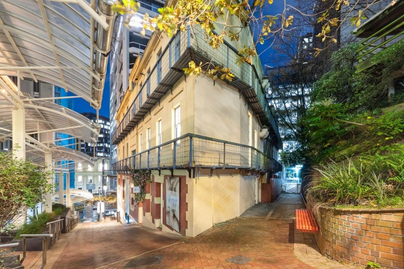 gallery carousel 1
