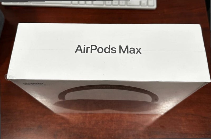 AirPod max new and sealed black edition Carousel 2
